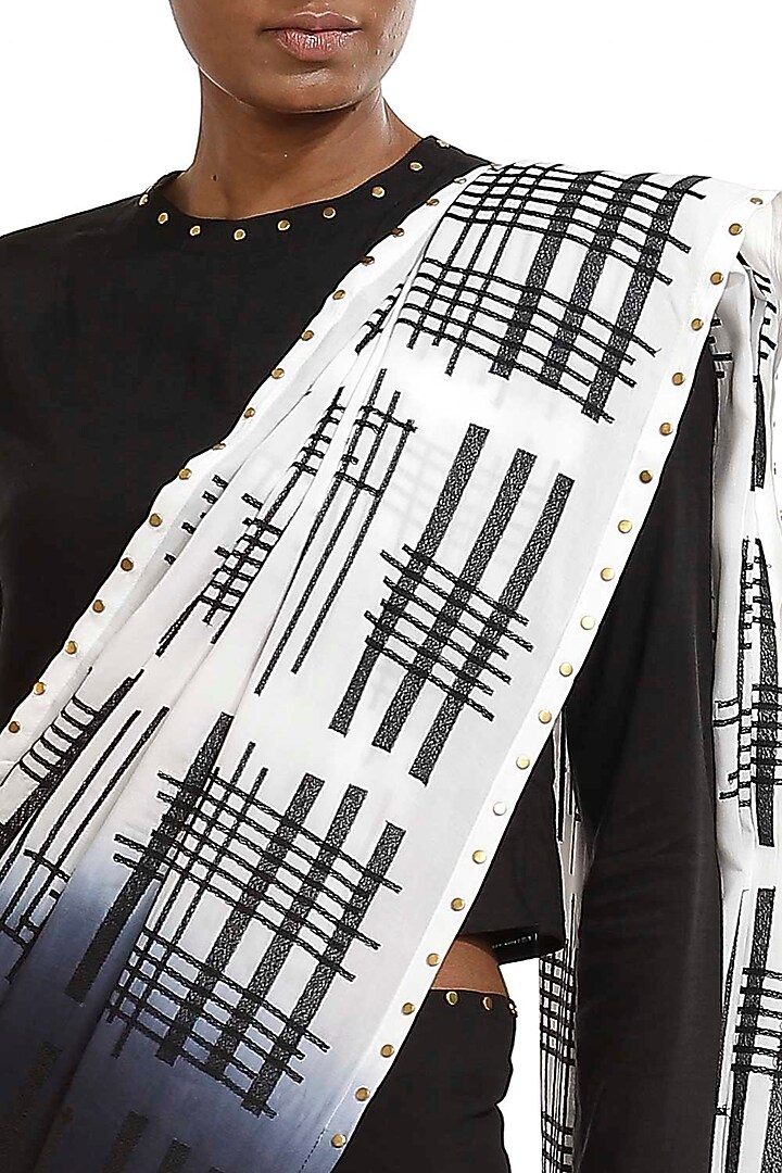 Black Dyed Embroidered Party Wear Saree by Abraham & Thakore at Pernia's Pop Up Shop