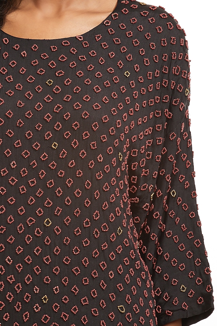 Black Embroidered Kimono Tunic by Abraham & Thakore at Pernia's Pop Up Shop