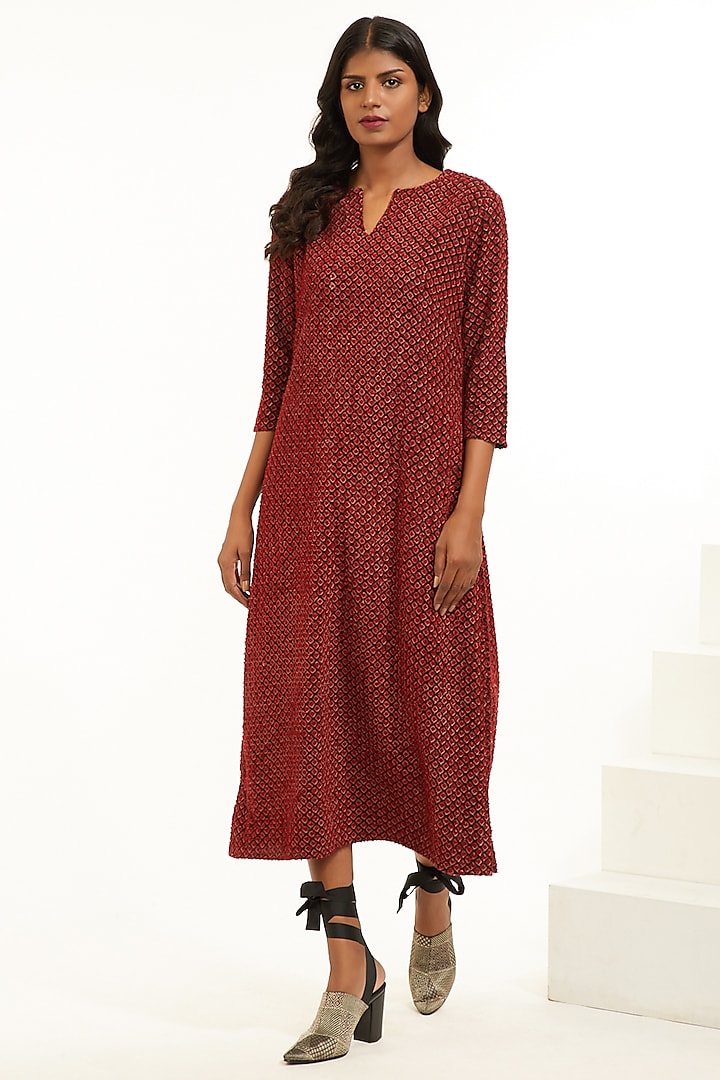 Wine Cutwork Embroidered Tunic by Abraham & Thakore at Pernia's Pop Up Shop