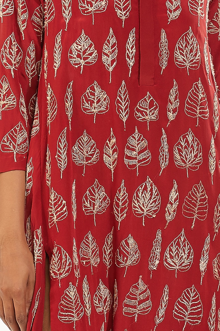 Red Hand Embroidered Kurta by Abraham & Thakore at Pernia's Pop Up Shop