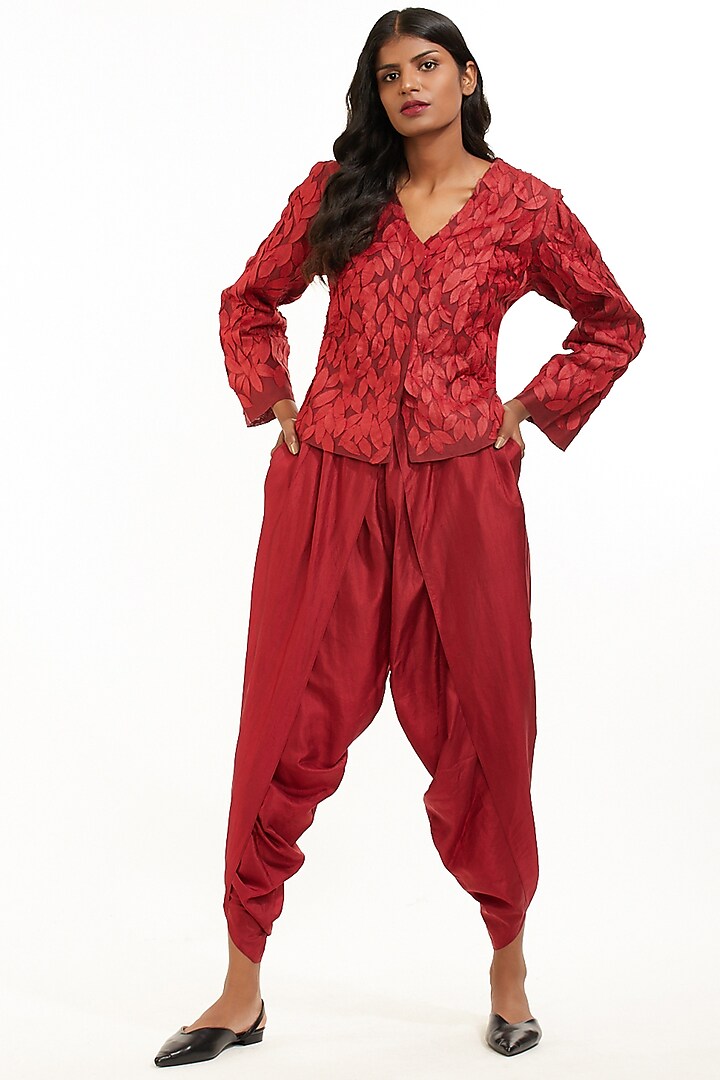 Red Embroidered Crop Jacket by Abraham & Thakore at Pernia's Pop Up Shop