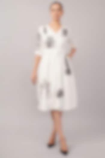 Ivory Linen Blend Printed Midi Vacation Dress by Abraham & Thakore at Pernia's Pop Up Shop