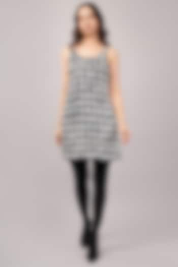 Black & Ivory Viscose Georgette Hand Embroidered Mini Vacation Dress by Abraham & Thakore at Pernia's Pop Up Shop