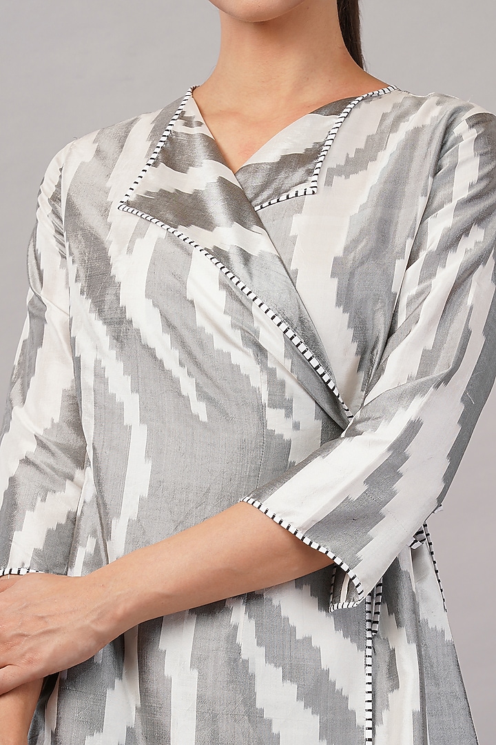 Ivory Silk Handwoven Ikat Fabric Top by Abraham & Thakore at Pernia's Pop Up Shop