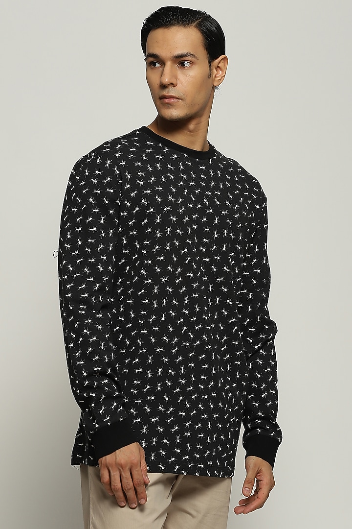 Black Rib Knit Cotton Printed T-Shirt by Abraham & Thakore Men at Pernia's Pop Up Shop
