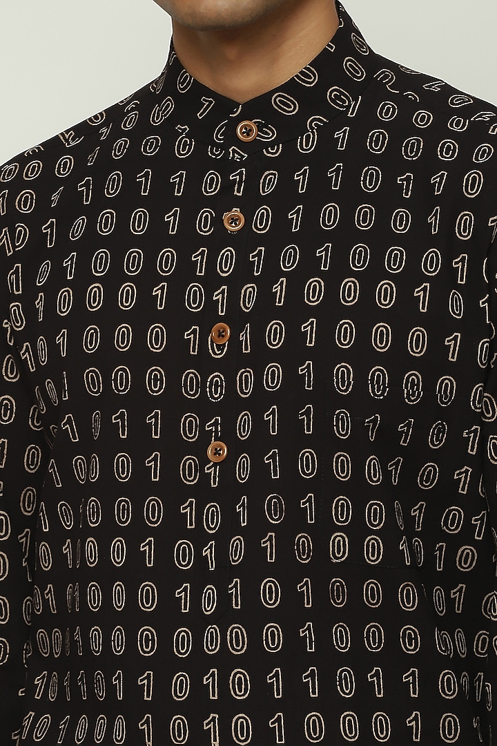 Black Cotton Voile Block Printed Kurta by Abraham & Thakore Men at Pernia's Pop Up Shop