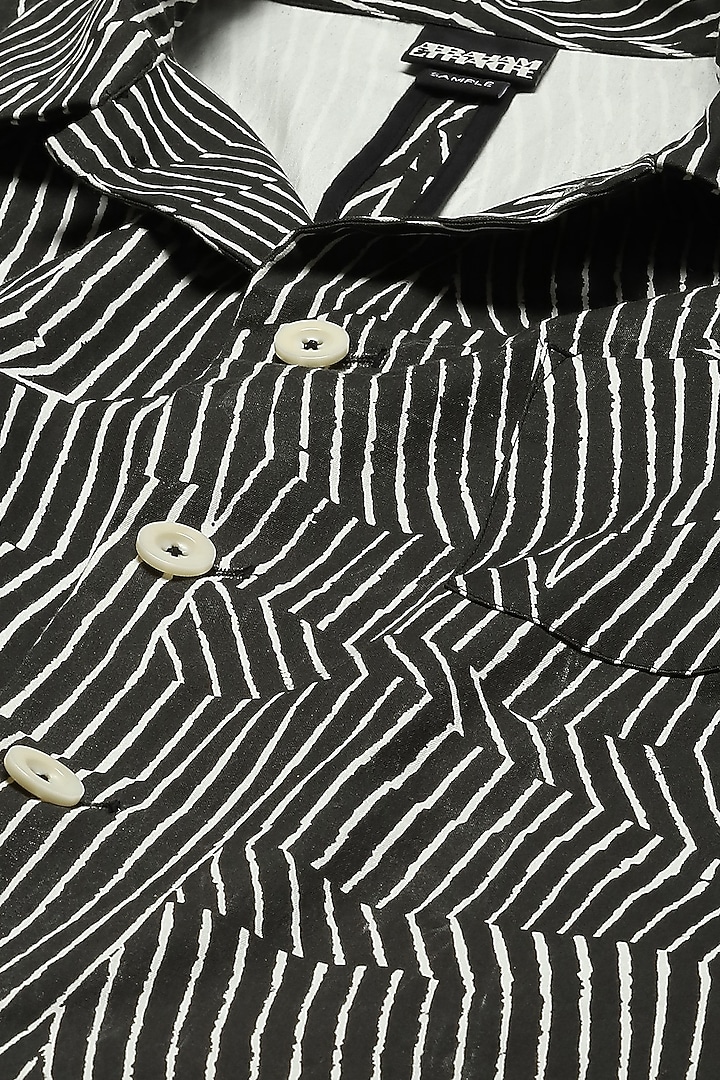 Black Cotton Printed Jacket by Abraham & Thakore Men at Pernia's Pop Up Shop