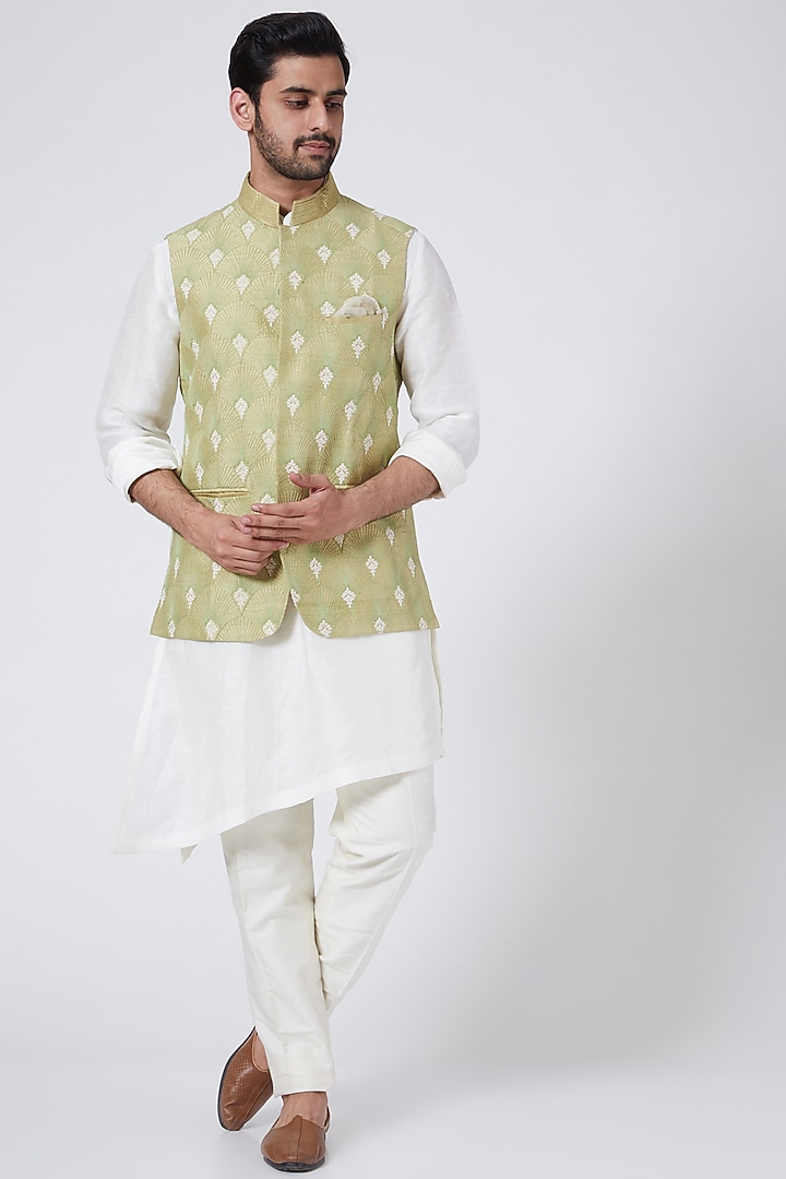 Oasis Green Embroidered Bundi Jacket by Aqube by Amber Men at Pernia's Pop Up Shop