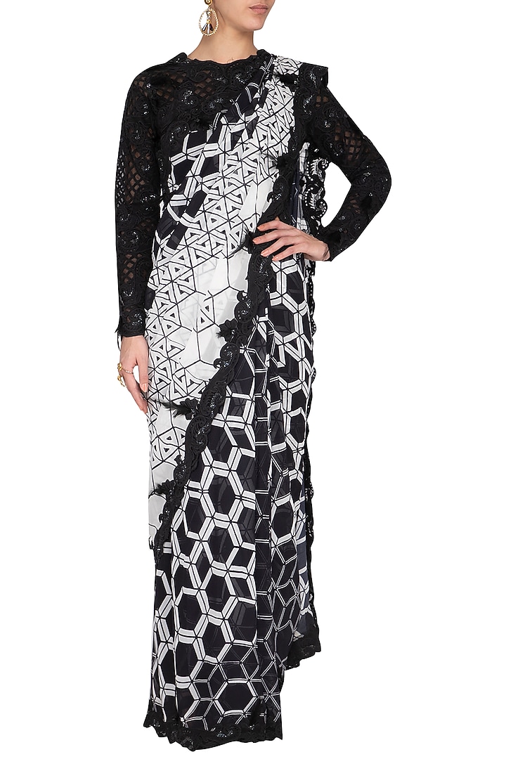 Black & White Embroidered Corset Wedding Saree Set by Aashima Behl at Pernia's Pop Up Shop