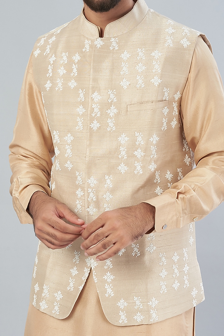 Beige Raw Silk Bundi Jacket With Kurta Set by Aqube by Amber Men at Pernia's Pop Up Shop