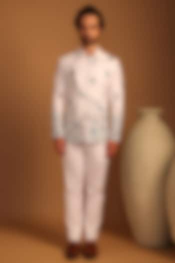 White Terry Wool Floral Machine Embroidered Indowestern Set by ACHKANN at Pernia's Pop Up Shop