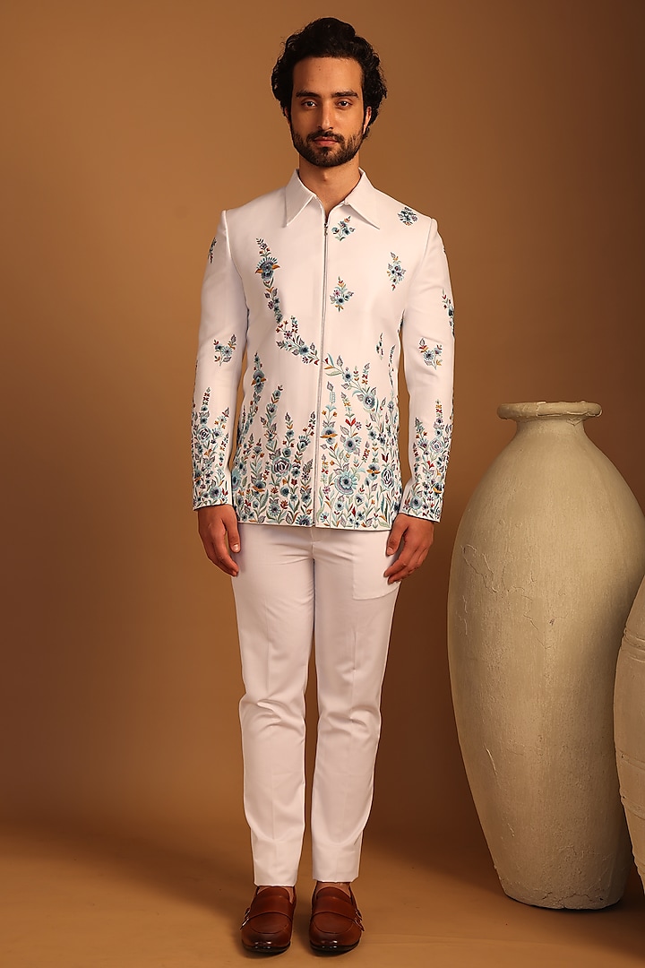 White Terry Wool Floral Machine Embroidered Indowestern Set by ACHKANN at Pernia's Pop Up Shop
