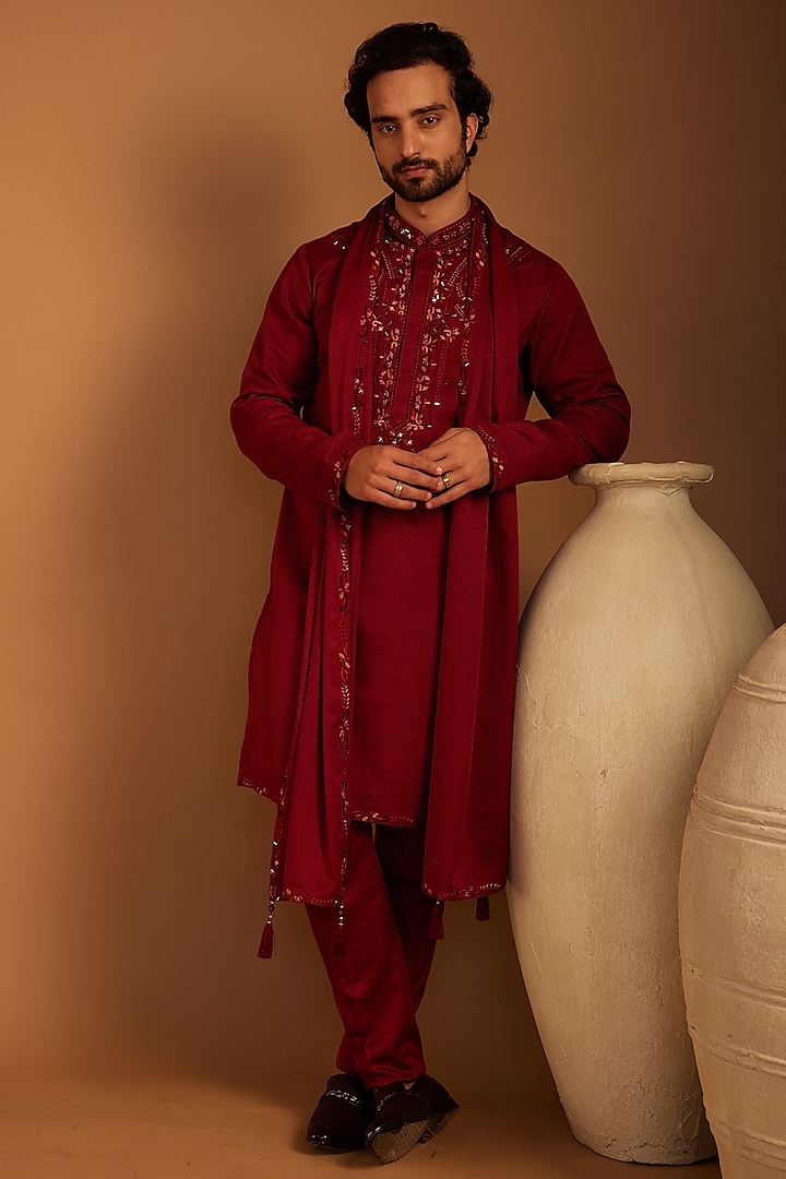 Maroon Crepe Mirror Embroidered Kurta Set by ACHKANN