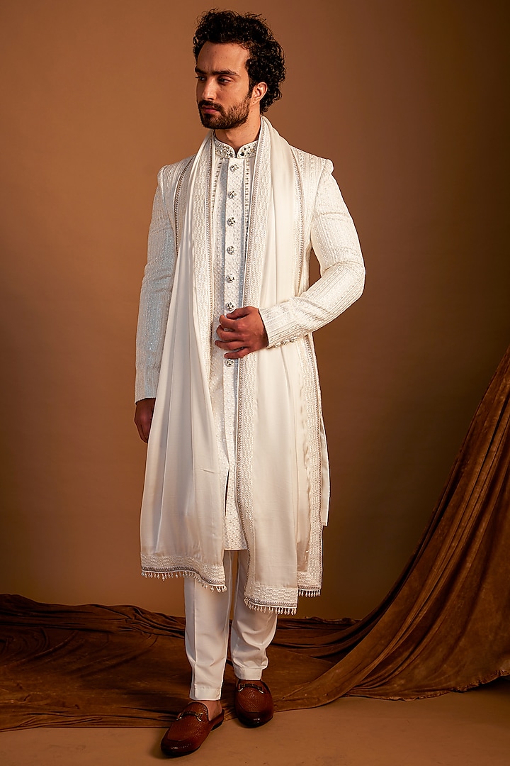 White Chikankari & Silk Metallic Thread Embroidered Wedding Sherwani Set by ACHKANN at Pernia's Pop Up Shop