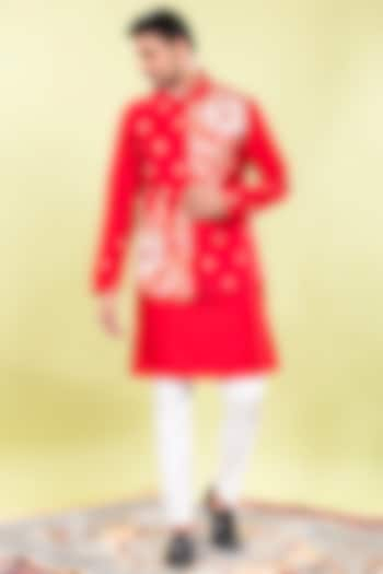 Red Raw Silk Machine & Hand Embroidered Bundi Jacket Set by ACHKANN at Pernia's Pop Up Shop