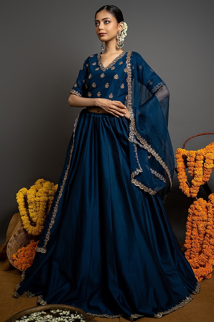 Royal Blue Chanderi Silk Kalidar Lehenga Set by AANCHAL VIJAYWARGI