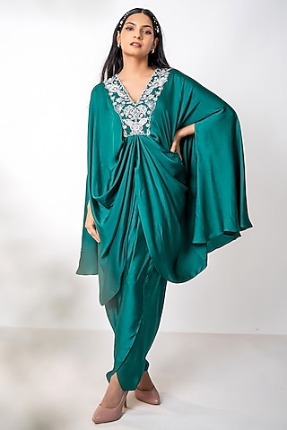 Teal Bemberg Satin Pearl Embroidered Kaftan Set by AANCHAL VIJAYWARGI
