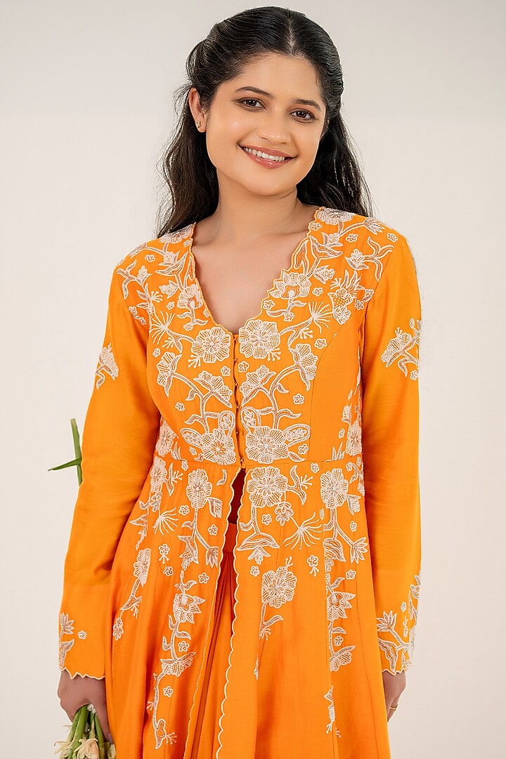 Orange Chanderi Floral Embroidered Jacket Set by AANCHAL VIJAYWARGI at Pernia's Pop Up Shop