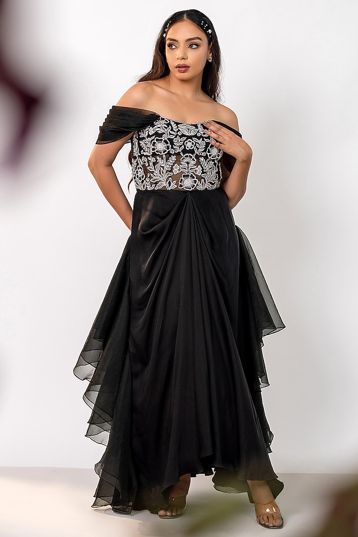 Black Bemberg Satin & Organza Floral Embellished Gown by AANCHAL VIJAYWARGI