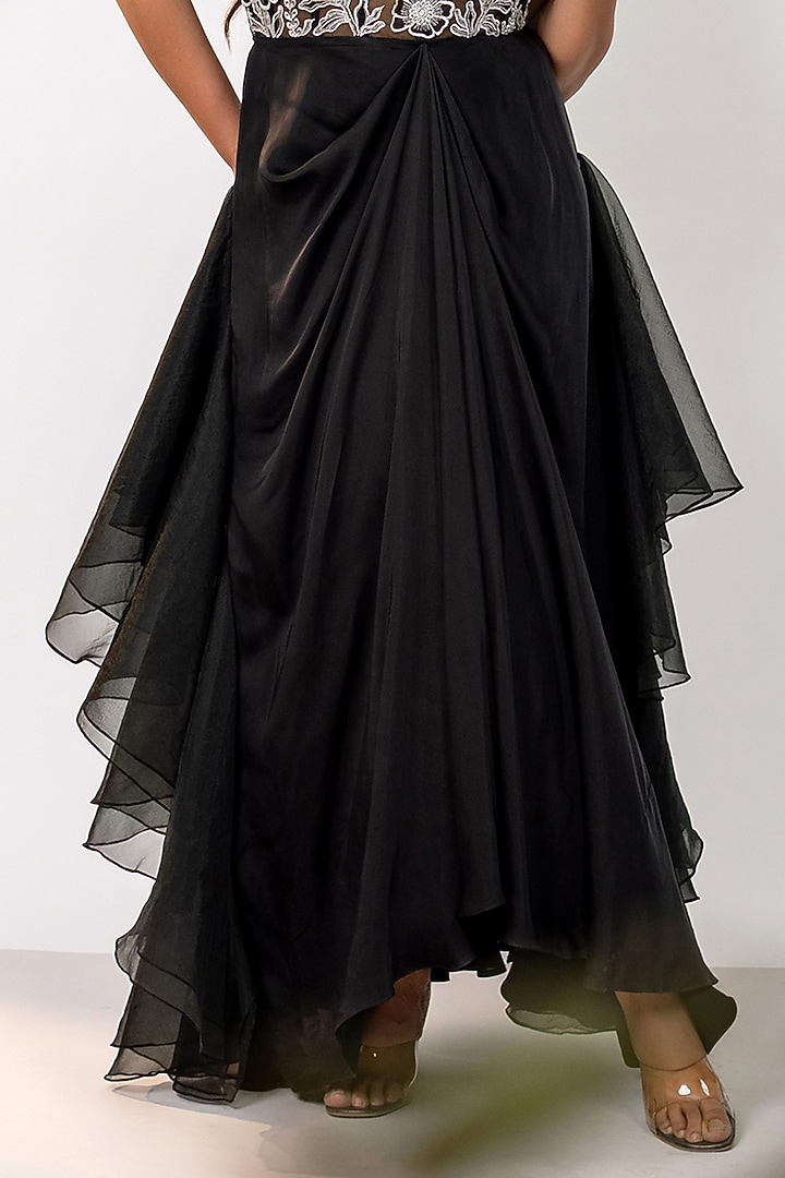 Black Bemberg Satin & Organza Floral Embellished Engagement Gown by AANCHAL VIJAYWARGI at Pernia's Pop Up Shop