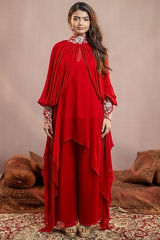 Red Georgette Floral 3D Embellished Kaftan Set by AANCHAL VIJAYWARGI