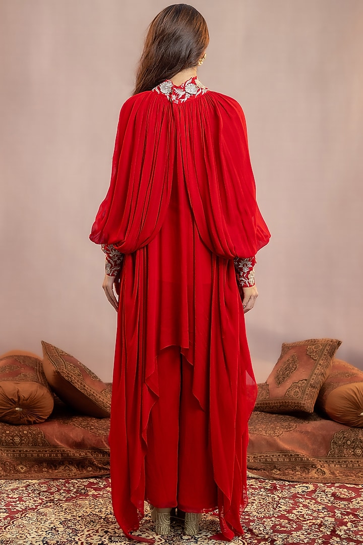 Red Georgette Floral 3D Embellished Kaftan Set by AANCHAL VIJAYWARGI at Pernia's Pop Up Shop
