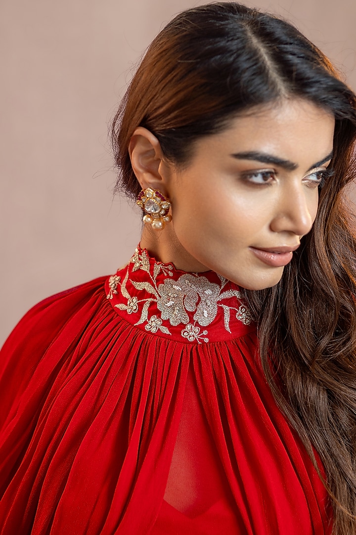 Red Georgette Floral 3D Embellished Kaftan Set by AANCHAL VIJAYWARGI at Pernia's Pop Up Shop