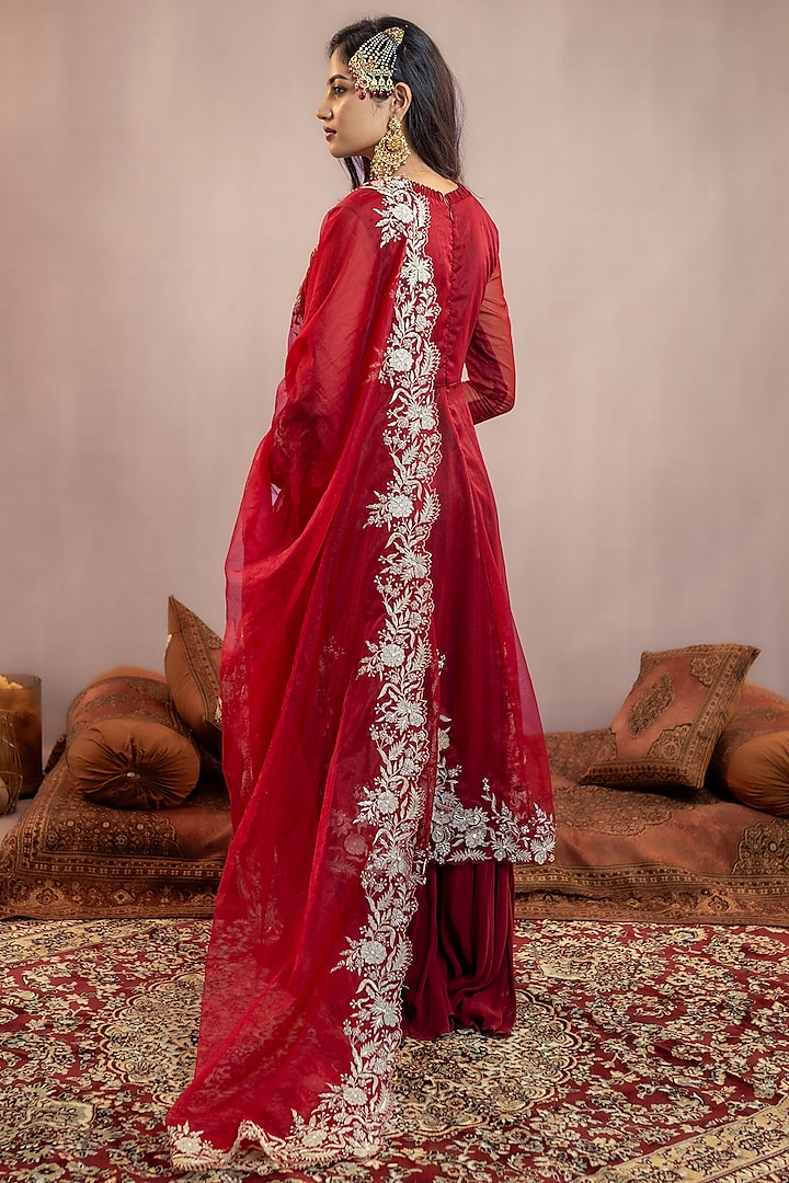 Maroon Organza Kasab Embroidered Wedding Anarkali Set by AANCHAL VIJAYWARGI at Pernia's Pop Up Shop