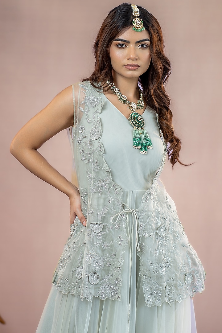 Grey Net Floral Embroidered Engagement Gown by AANCHAL VIJAYWARGI at Pernia's Pop Up Shop