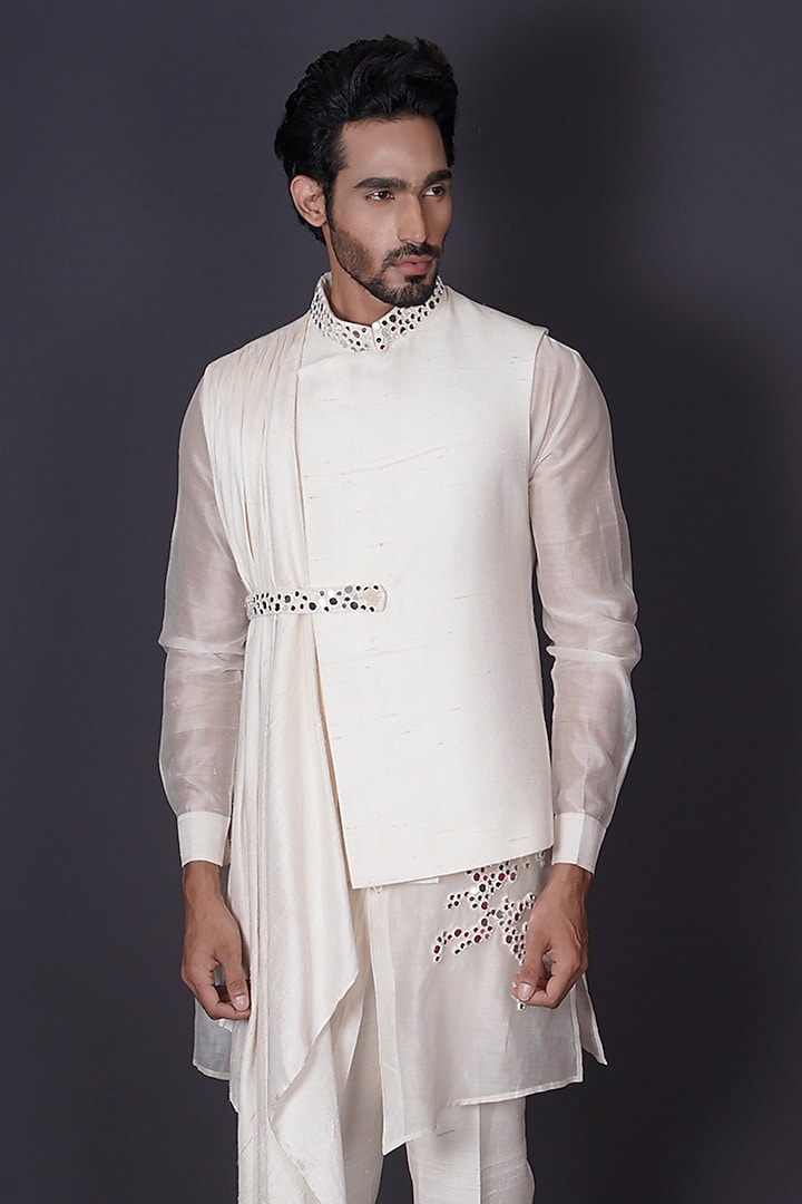 Ivory Raw Silk Mirror Work Asymmetric Indo-Western Set by Archana Kochhar Men at Pernia's Pop Up Shop