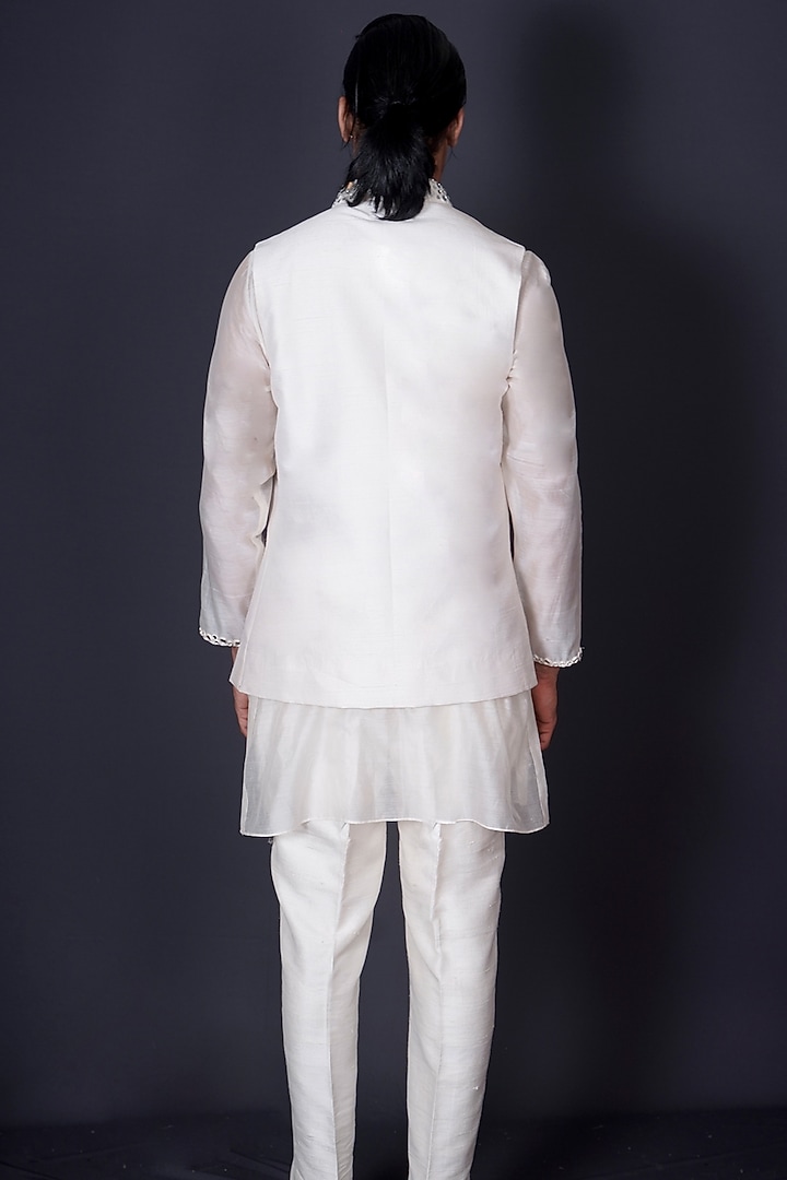 Ivory Raw Silk Mirror Work Bundi Jacket Set by Archana Kochhar Men at Pernia's Pop Up Shop