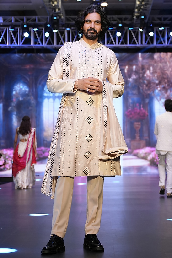 Pink Raw Silk Mirror Embroidered Kurta Set by Archana Kochhar Men