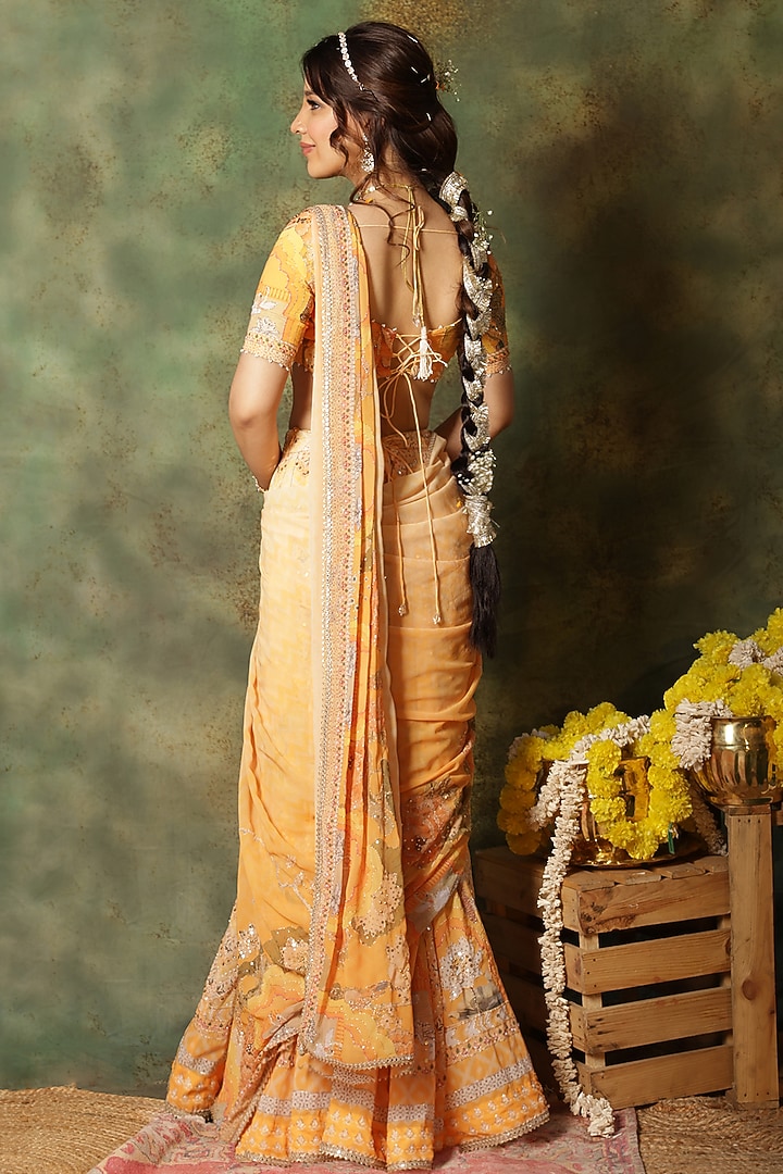 Yellow Georgette Mirror Embroidered Reception Saree Set by Archana Kochhar at Pernia's Pop Up Shop