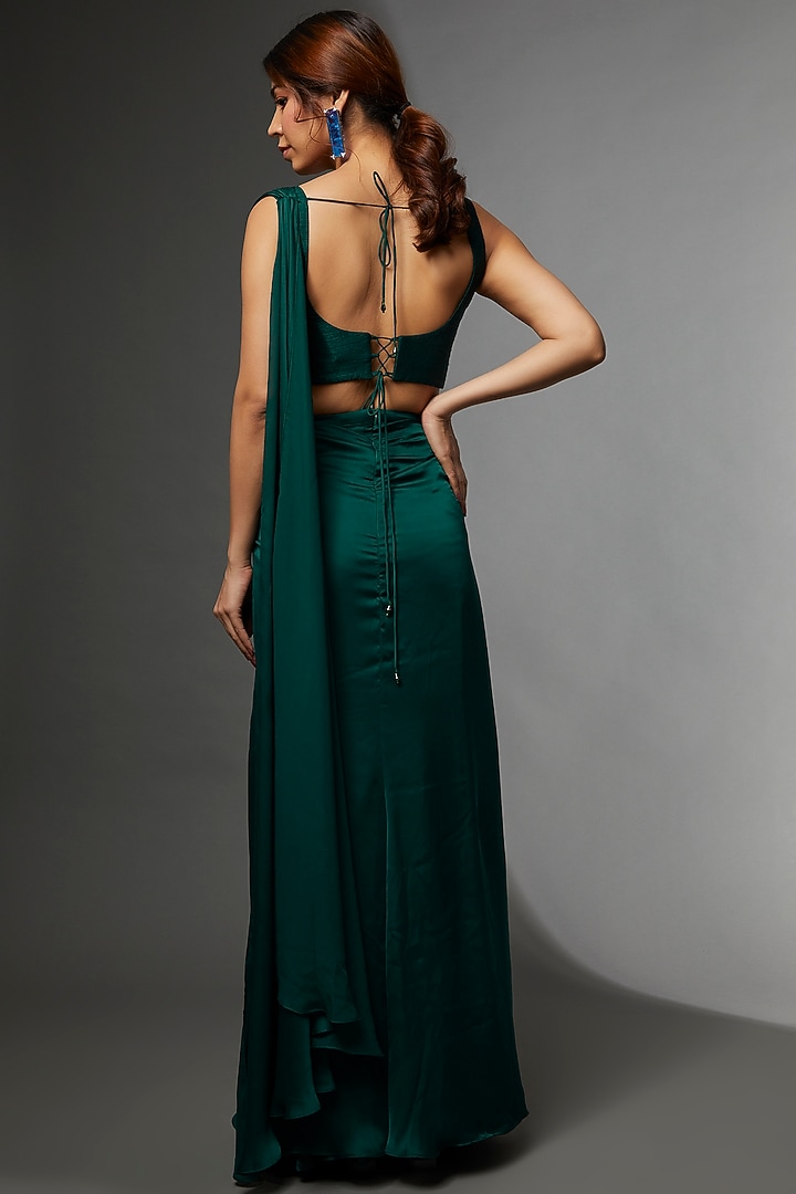 Green Satin Organza Skirt Wedding Saree Set by Archana Kochhar at Pernia's Pop Up Shop