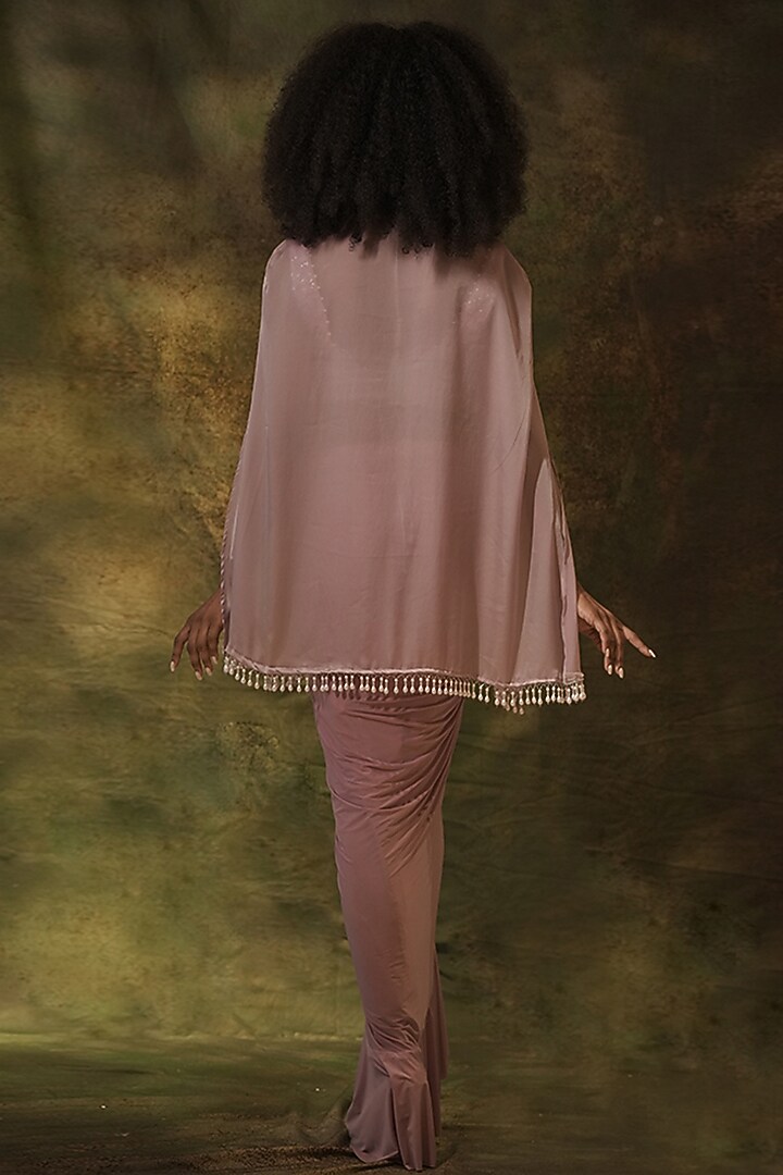 Lilac Organza Gota hand Embroidered Cape Set by Archana Kochhar at Pernia's Pop Up Shop
