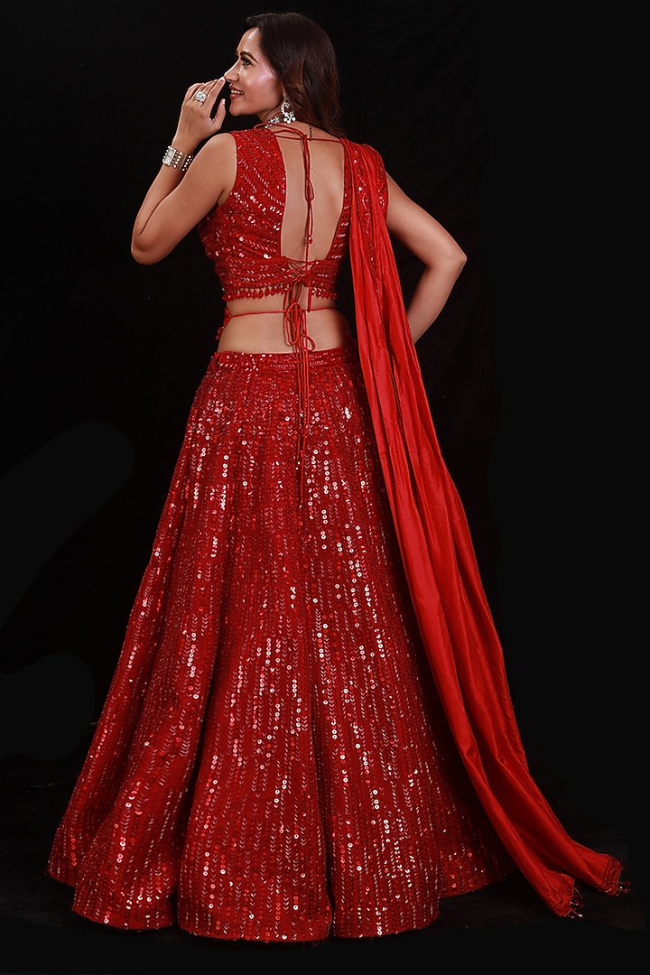 Red Beaded Wedding Lehenga Set by Archana Kochhar at Pernia's Pop Up Shop