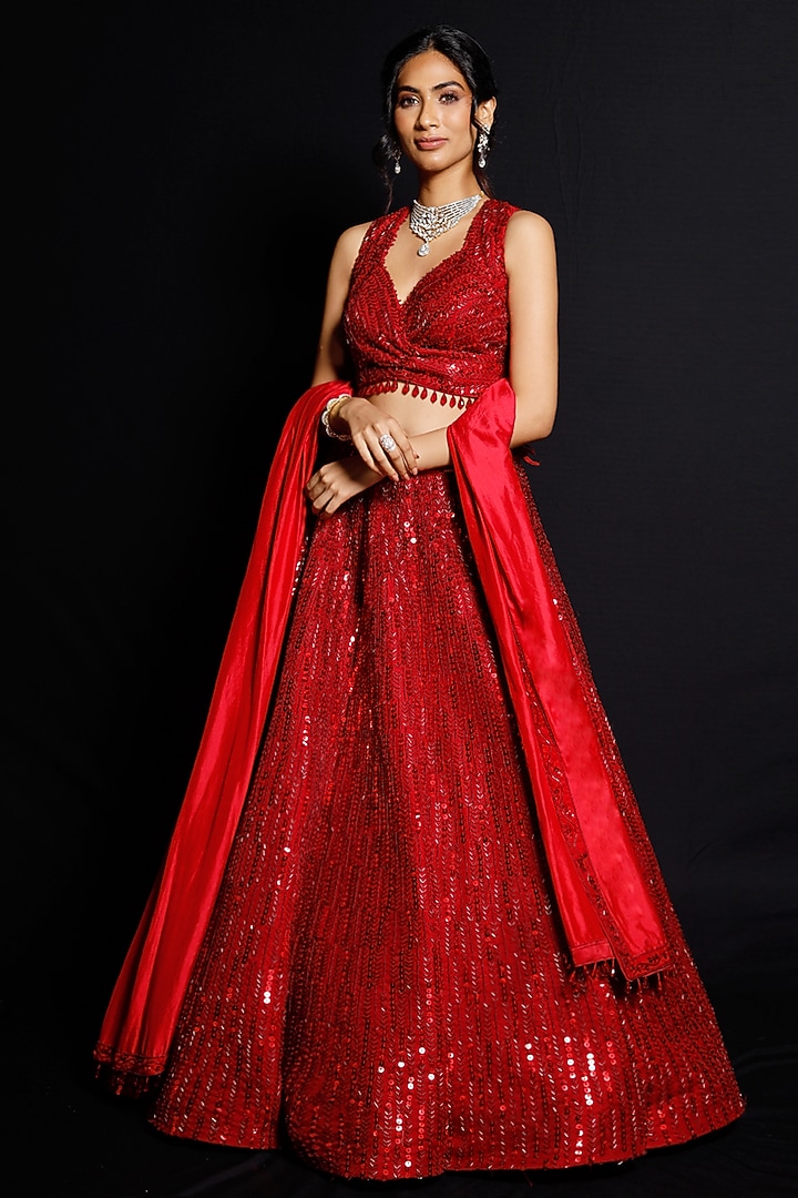 Red Beaded Wedding Lehenga Set by Archana Kochhar at Pernia's Pop Up Shop