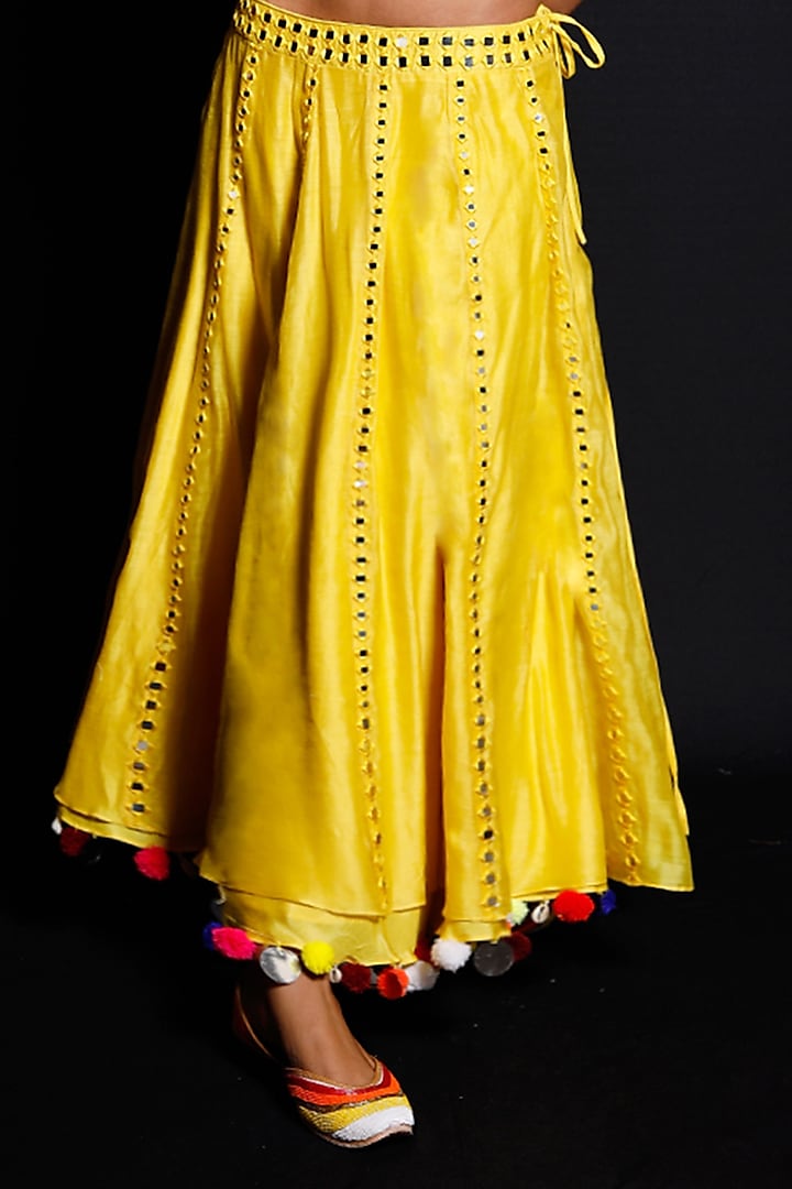 Butter Yellow Embroidered Short Lehenga Set by Archana Kochhar at Pernia's Pop Up Shop