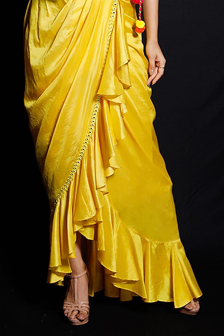 Yellow Chanderi Dhoti Skirt Set by Archana Kochhar at Pernia's Pop Up Shop
