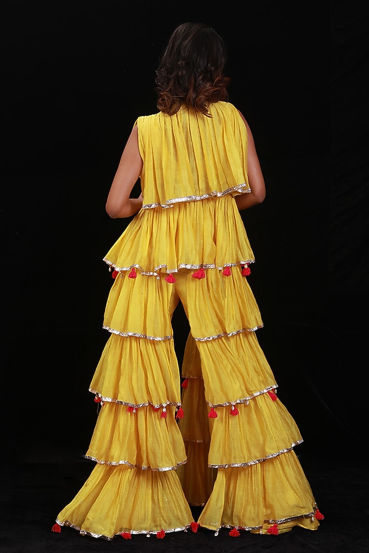 Yellow Chanderi Jacket Set by Archana Kochhar at Pernia's Pop Up Shop