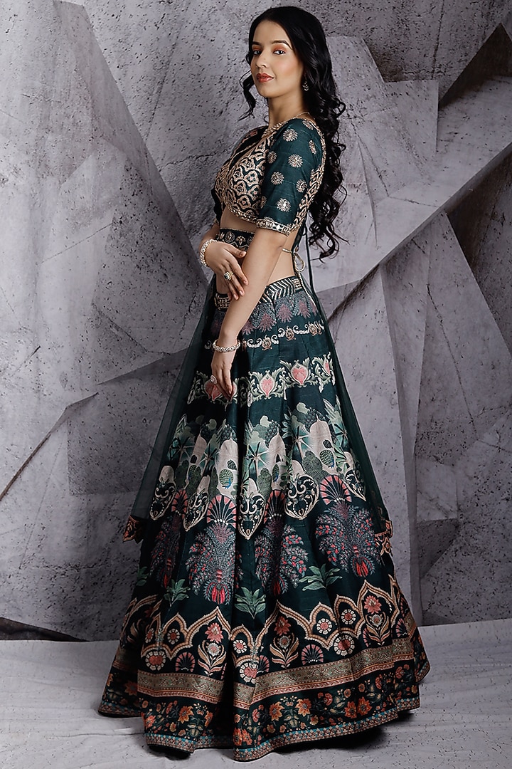 Green Silk Printed Wedding Lehenga Set by Archana Kochhar at Pernia's Pop Up Shop
