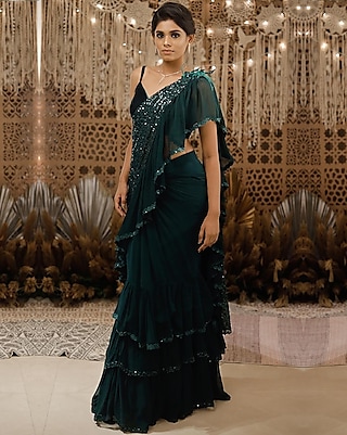 Green Embroidered Saree Set by Archana Kochhar
