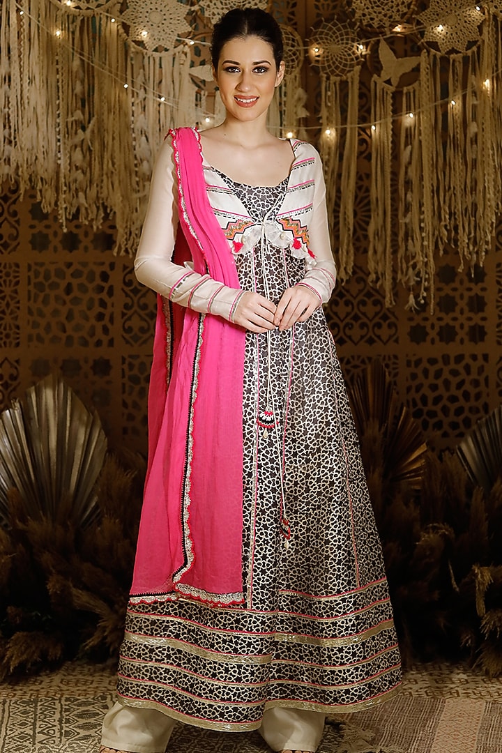 Black & White Printed Wedding Anarkali Set by Archana Kochhar at Pernia's Pop Up Shop