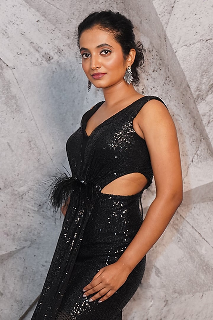 Black Net Sequins Embellished Engagement Gown by Archana Kochhar at Pernia's Pop Up Shop