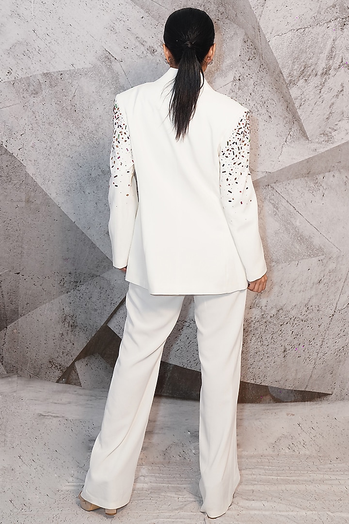 White Italian Suiting 3D Sequins Embroidered Blazer Set by Archana Kochhar at Pernia's Pop Up Shop