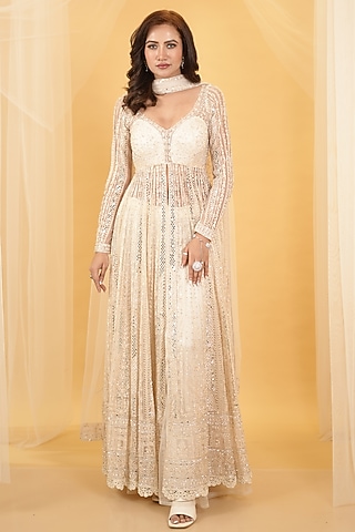 Ivory Net Floral Thread Embellished Anarkali Set by Archana Kochhar