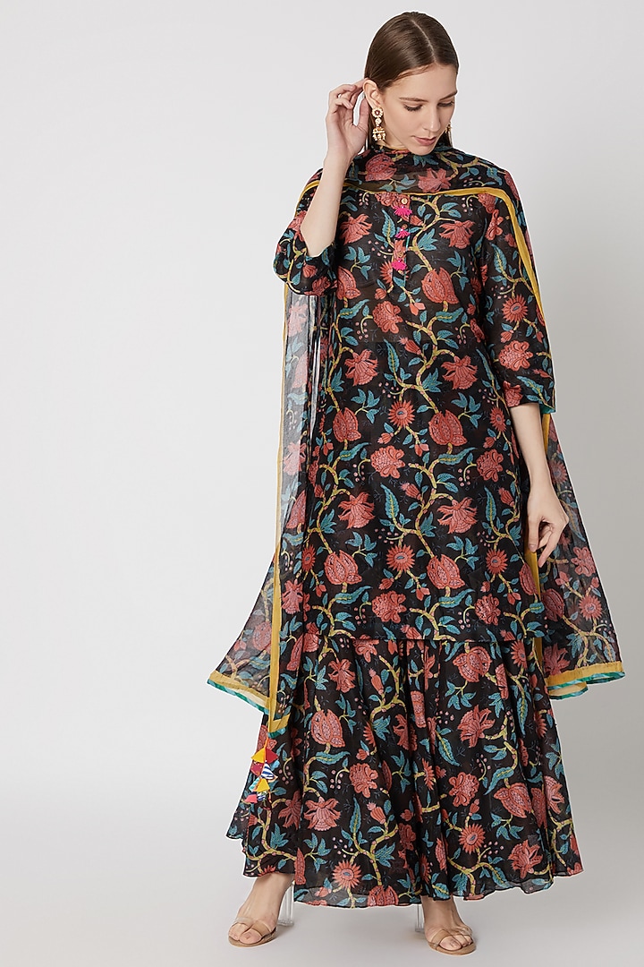 Black Printed Party Wear Sharara Set by Anupamaa Dayal at Pernia's Pop Up Shop