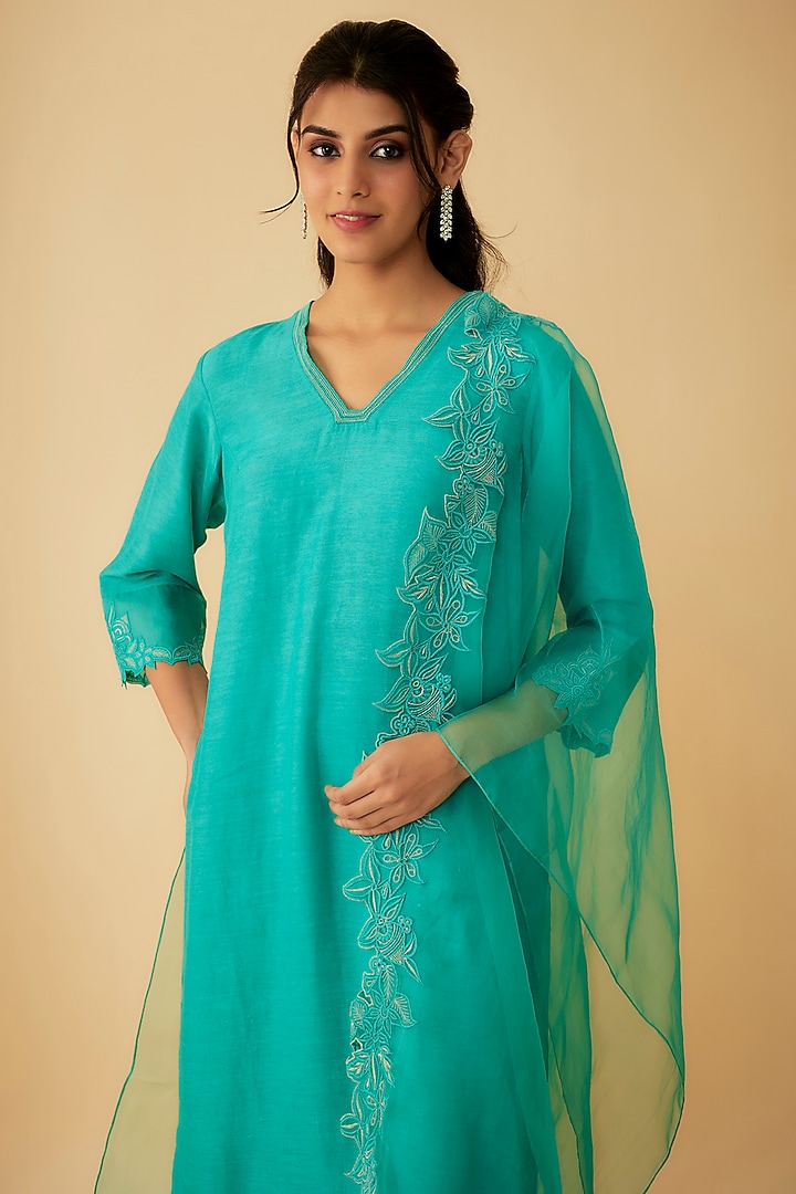 Green Linen Silk Applique Embroidered Kurta Set by 1999AD By Amita & Deepak at Pernia's Pop Up Shop
