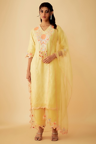 Yellow Matka Silk Embroidered Kurta Set by 1999AD By Amita & Deepak
