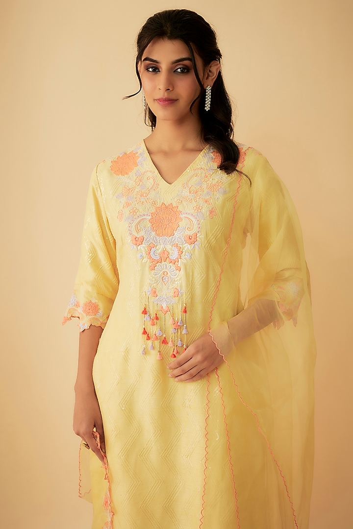 Yellow Matka Silk Embroidered Kurta Set by 1999AD By Amita & Deepak at Pernia's Pop Up Shop